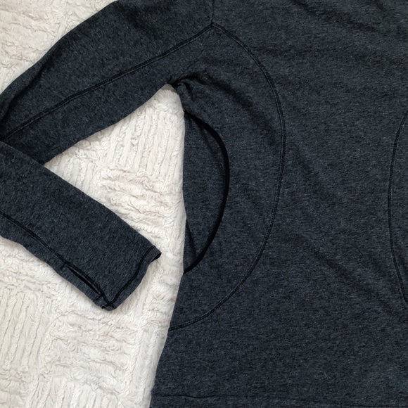 Marc New York long sleeve performance top grey black with thumbholes Size Small - Picture 5 of 16